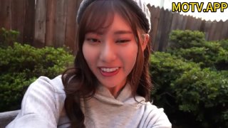 高颜值风骚学妹制服诱惑露脸被小哥蹂躏，揉奶抠逼玩弄交大鸡巴，多体位蹂躏抽插，乖巧听话表情骚呻吟可射